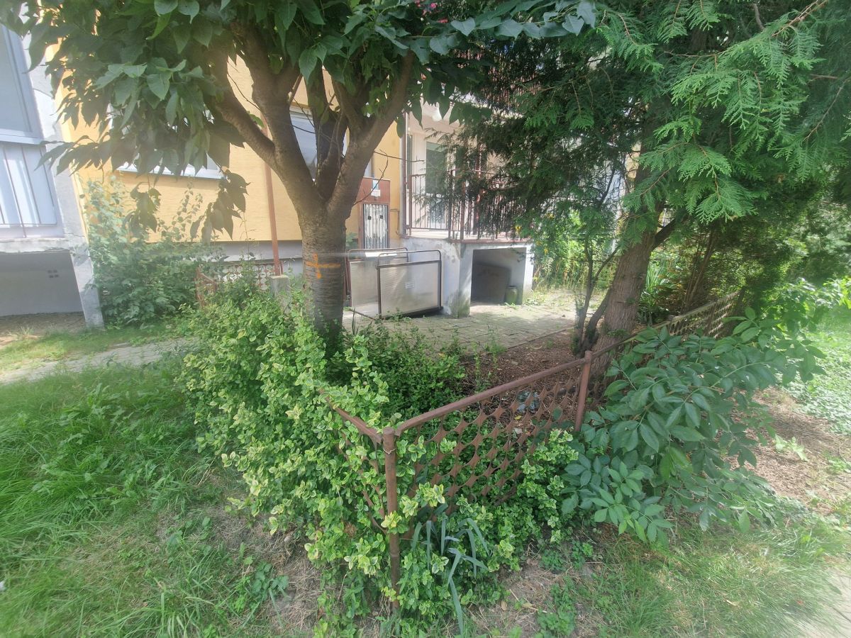 Mieszkanie 4 pokojowe na Sprzedaż