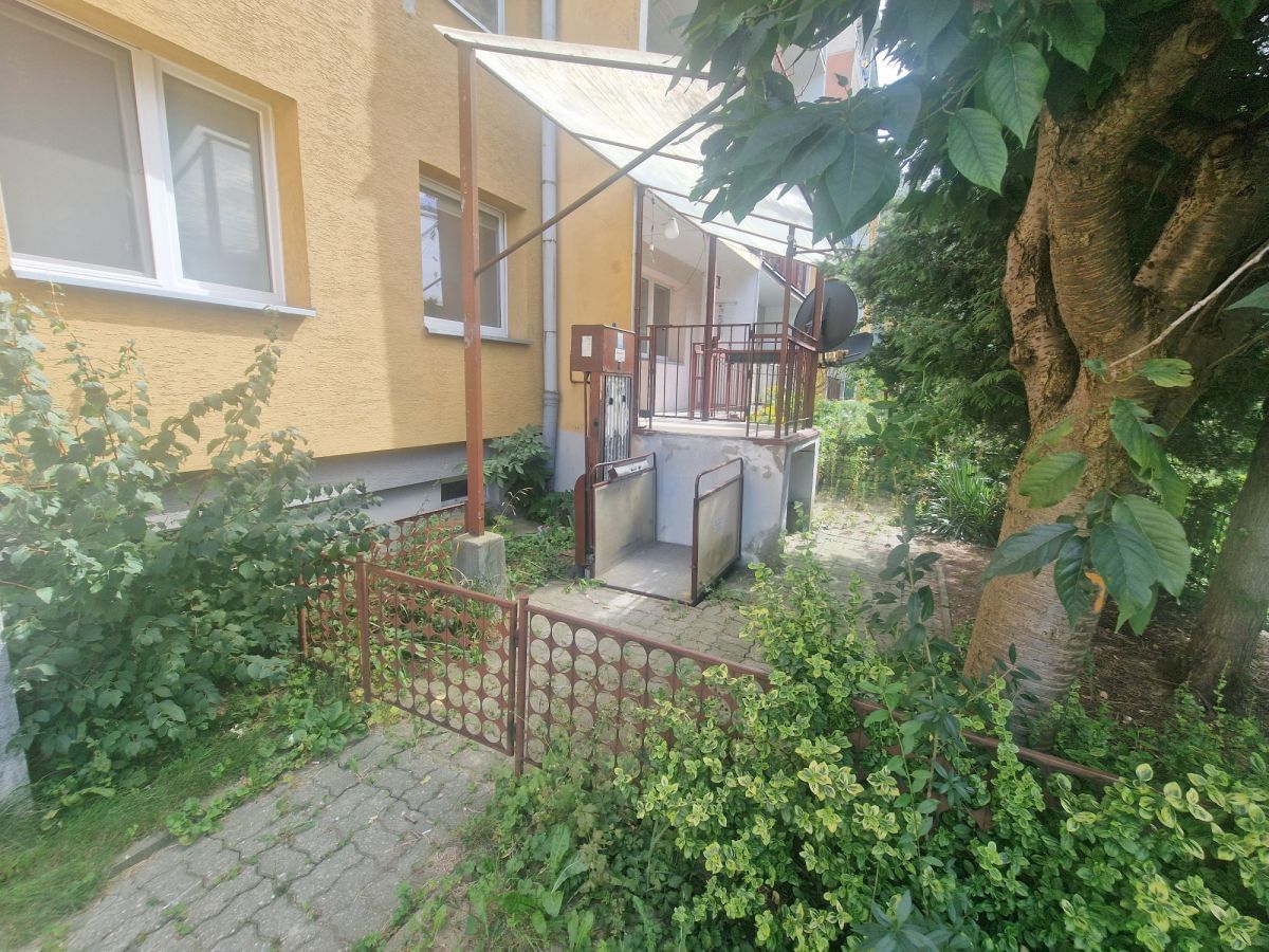 Mieszkanie 4 pokojowe na Sprzedaż