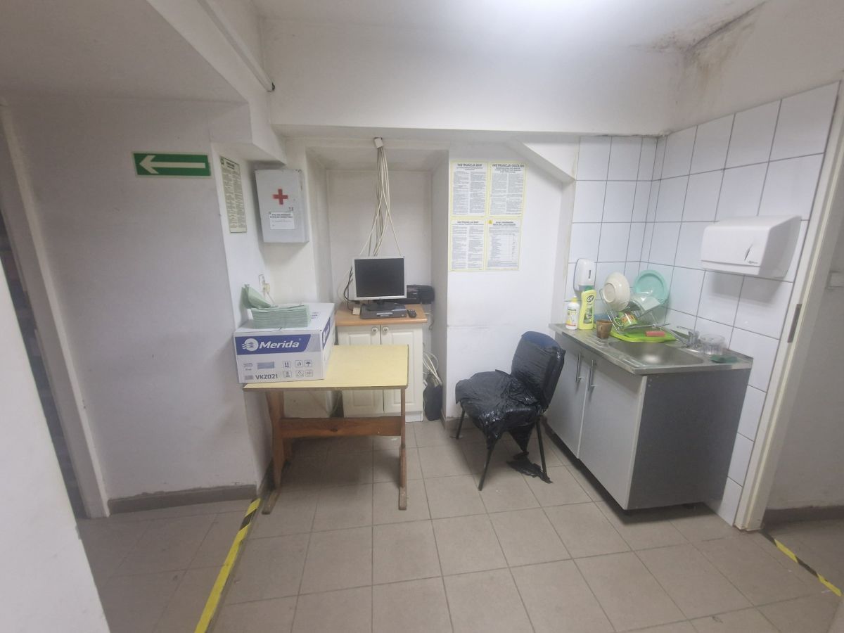 Lokal użytkowy  pokojowe na Wynajem