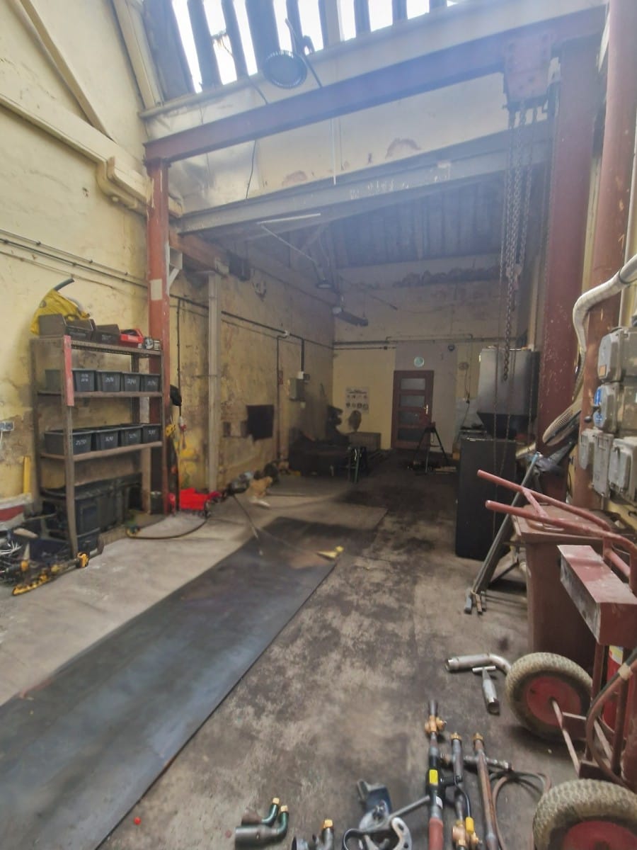 Lokal użytkowy  pokojowe na Sprzedaż