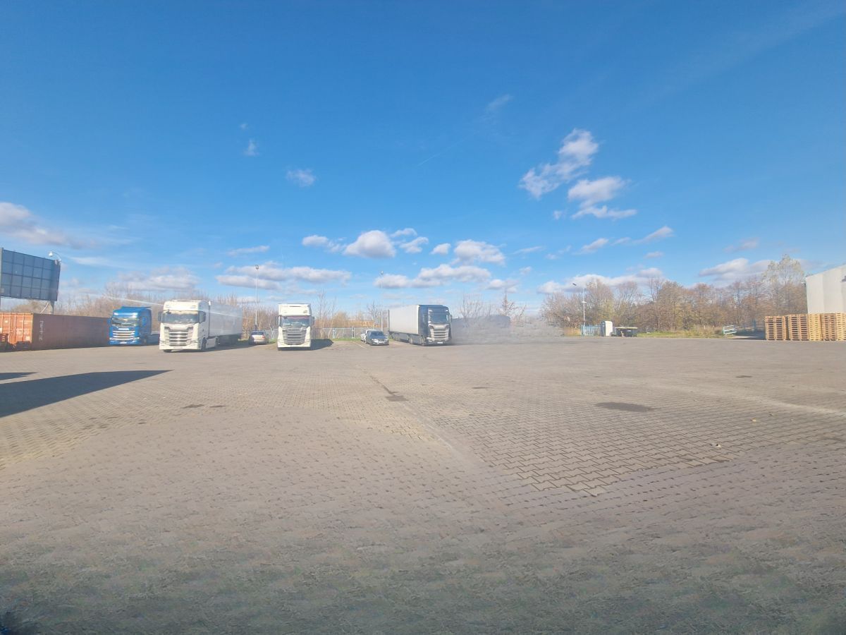 Lokal użytkowy  pokojowe na Wynajem