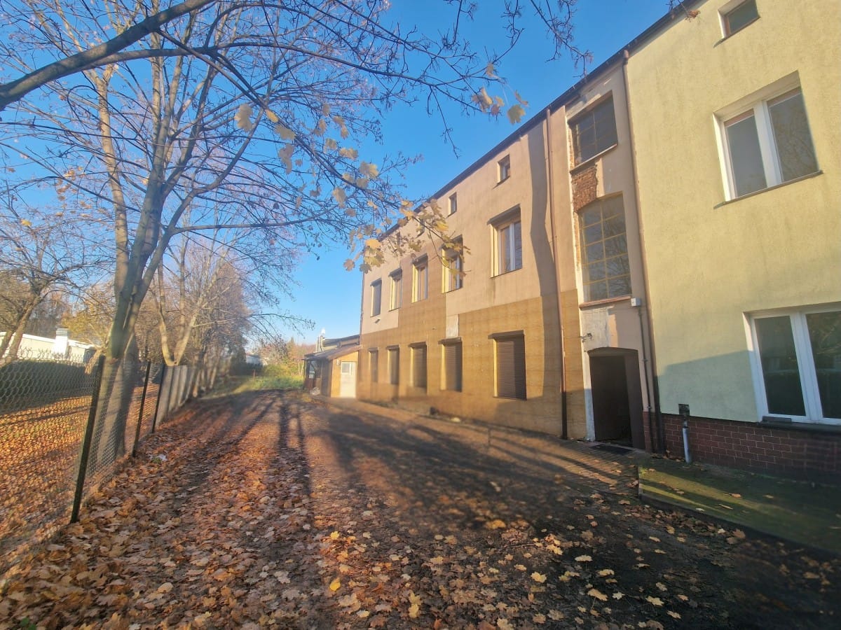 Dom 6 pokojowe na Sprzedaż