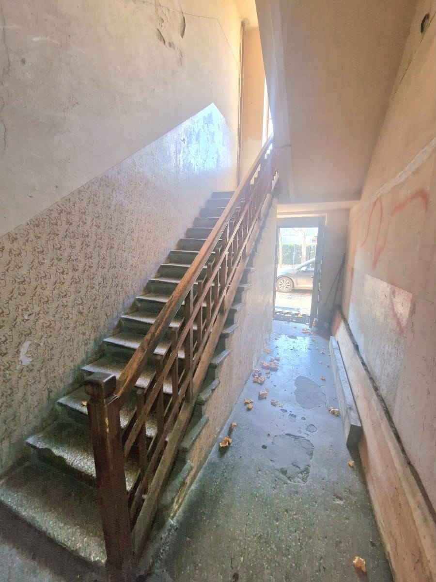 Dom 6 pokojowe na Sprzedaż