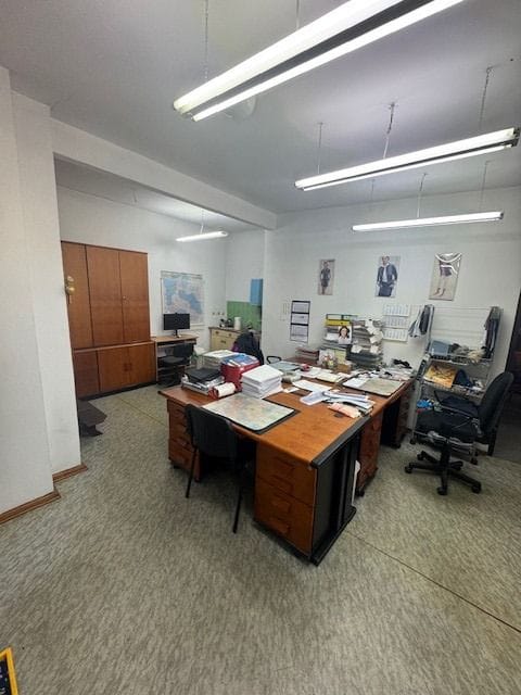 Lokal użytkowy  pokojowe na Sprzedaż