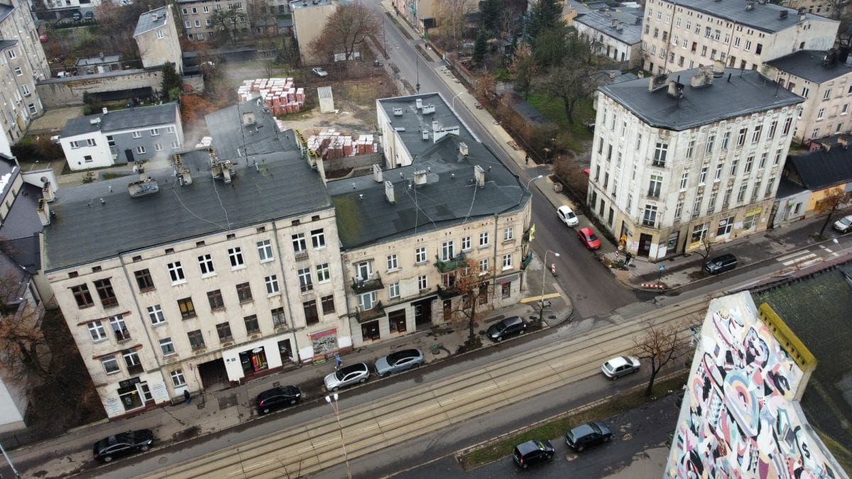 Dom 35 pokojowe na Sprzedaż