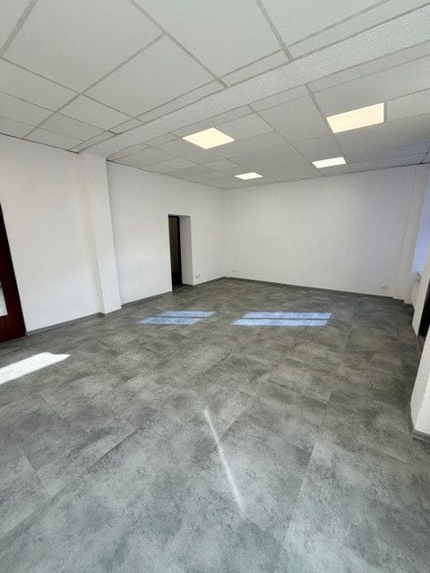 Lokal użytkowy  pokojowe na Wynajem