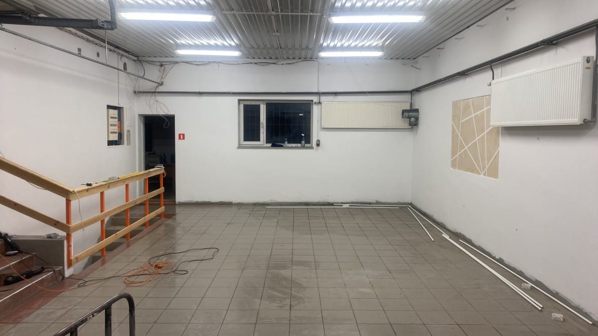 Lokal użytkowy  pokojowe na Sprzedaż