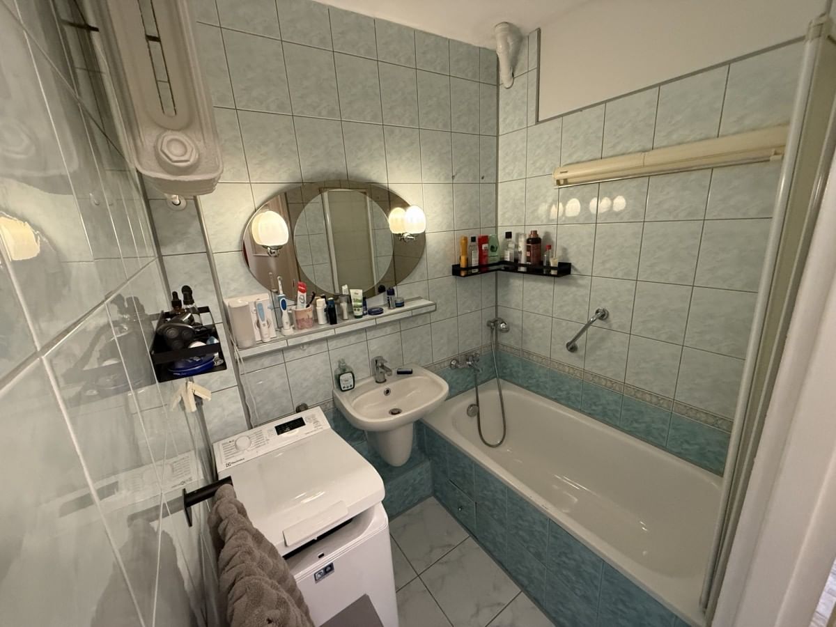 Mieszkanie 4 pokojowe na Sprzedaż