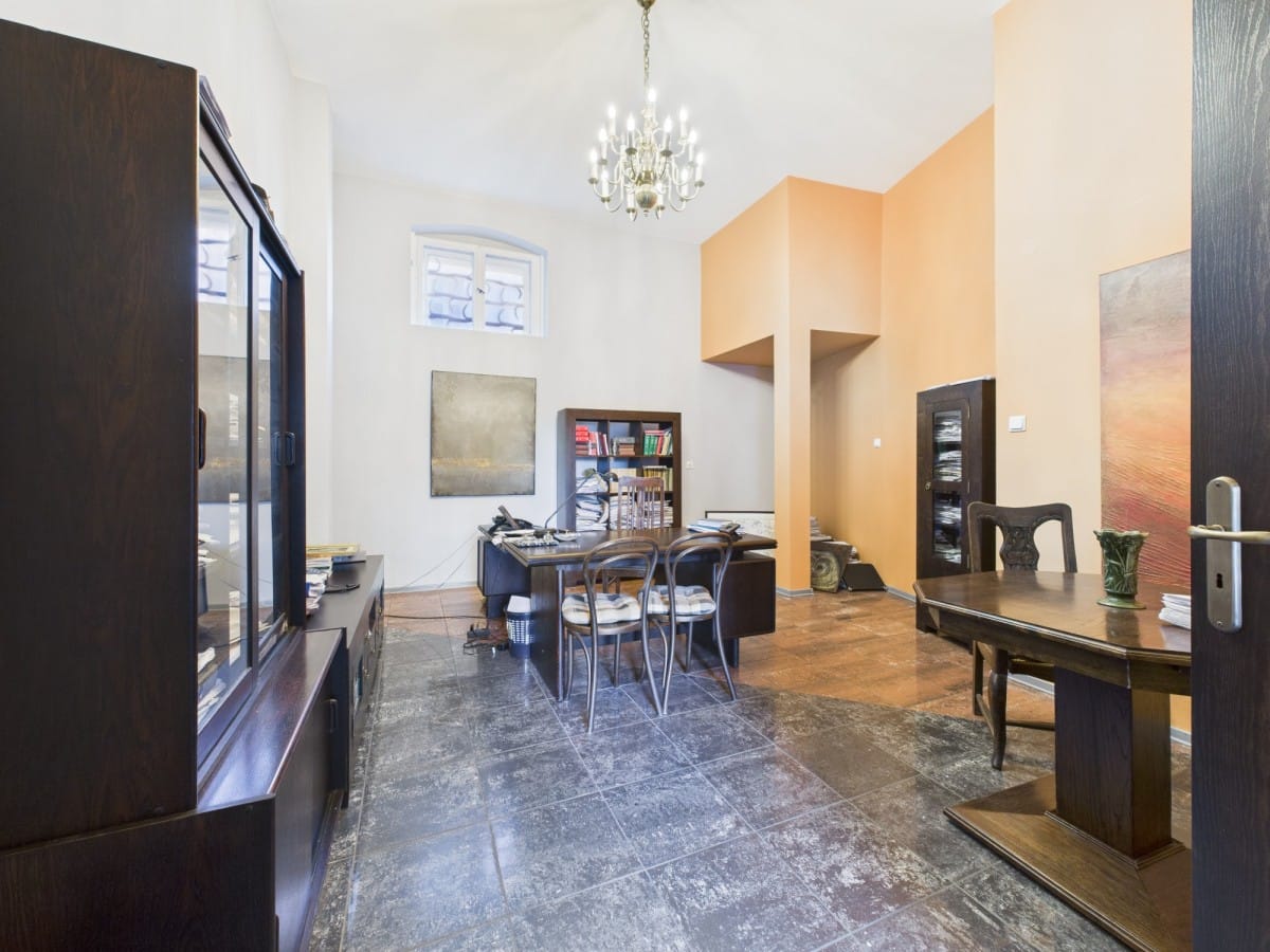 Lokal użytkowy  pokojowe na Wynajem