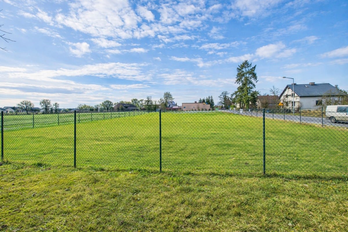 Działka  pokojowe na Sprzedaż