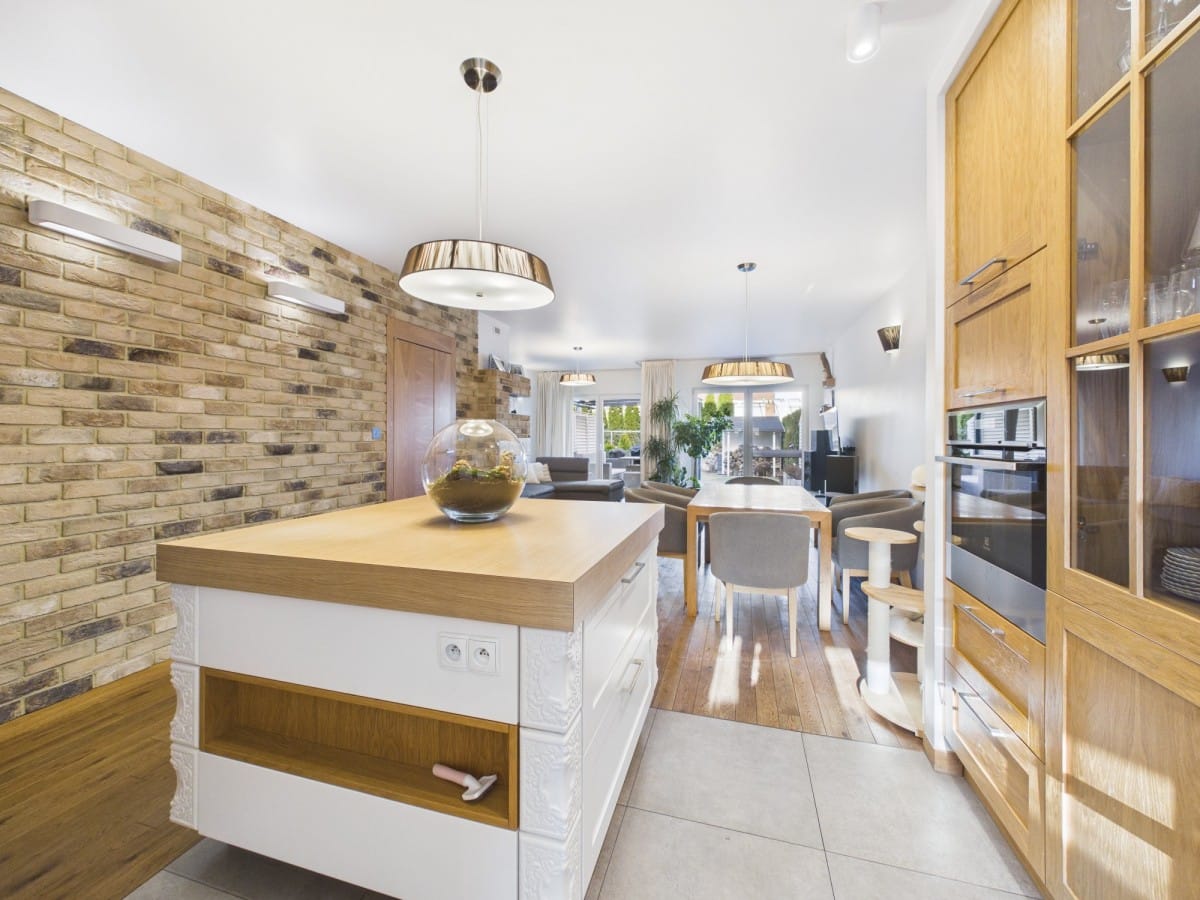 Mieszkanie 4 pokojowe na Sprzedaż