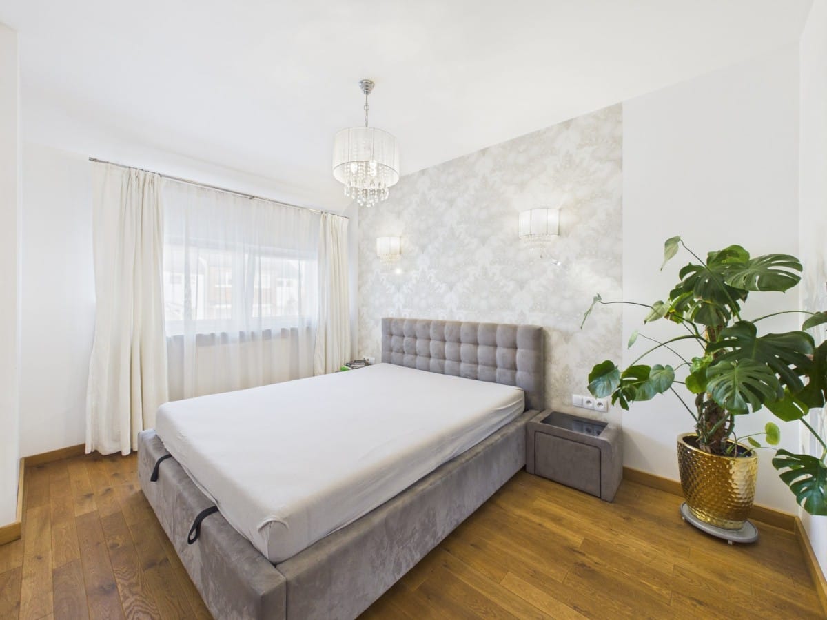 Mieszkanie 4 pokojowe na Sprzedaż