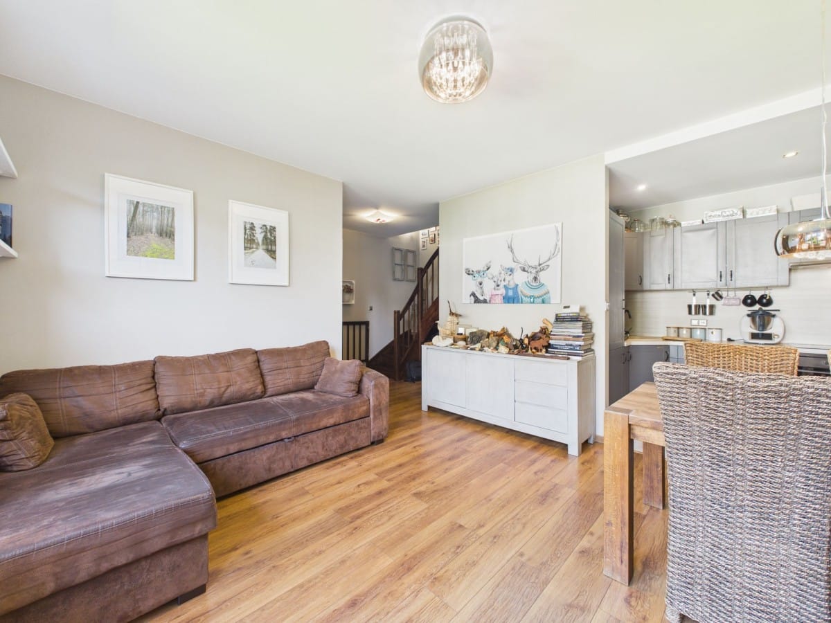 Mieszkanie 4 pokojowe na Sprzedaż