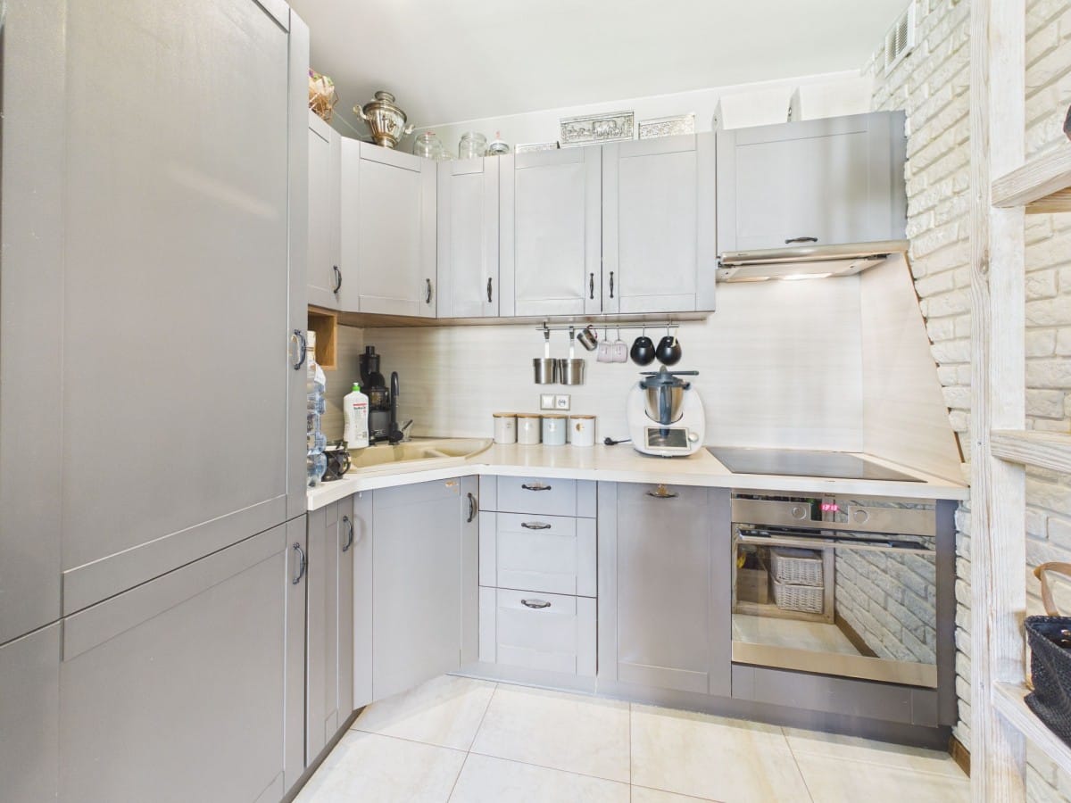 Mieszkanie 4 pokojowe na Sprzedaż