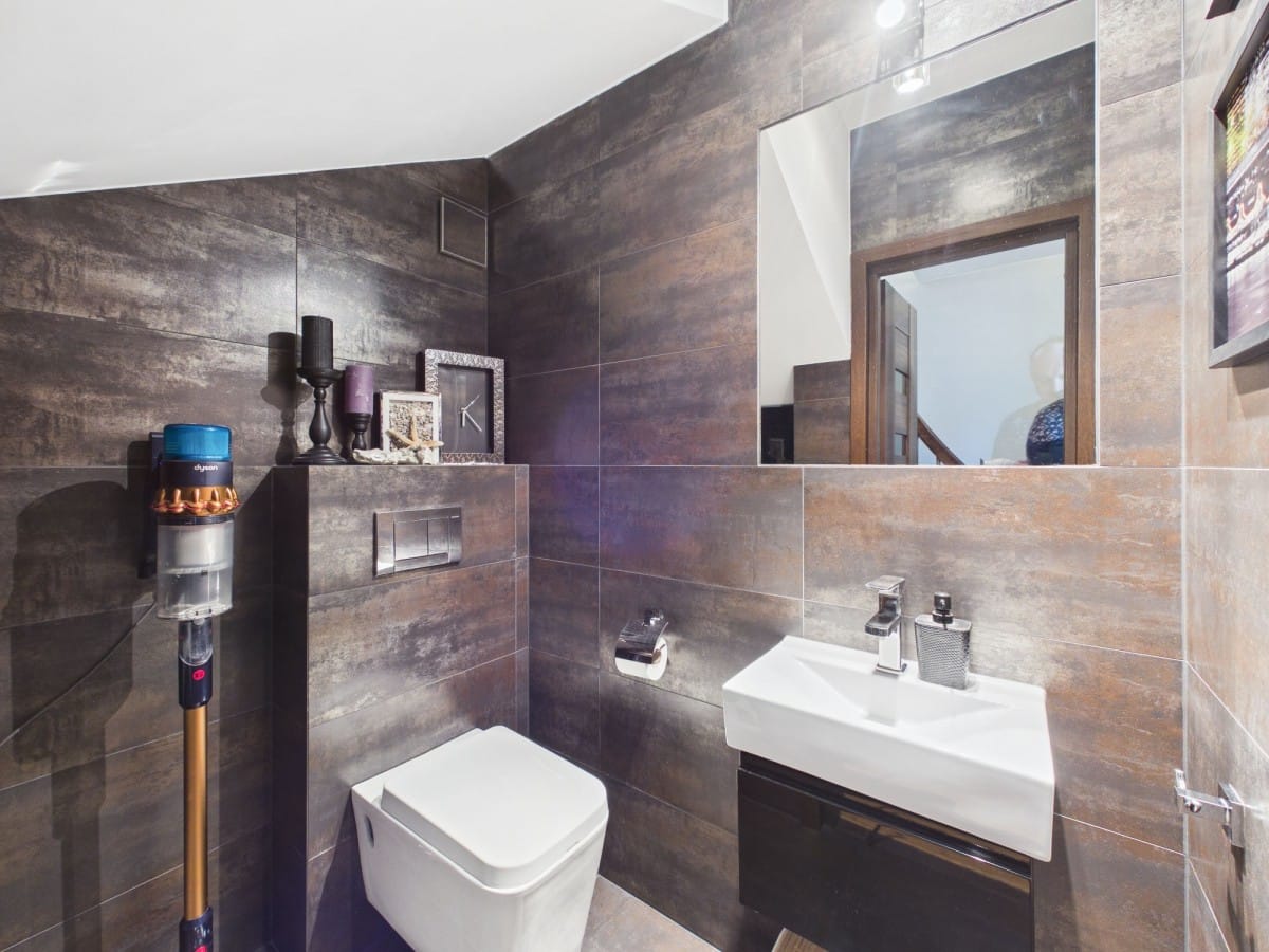 Mieszkanie 4 pokojowe na Sprzedaż