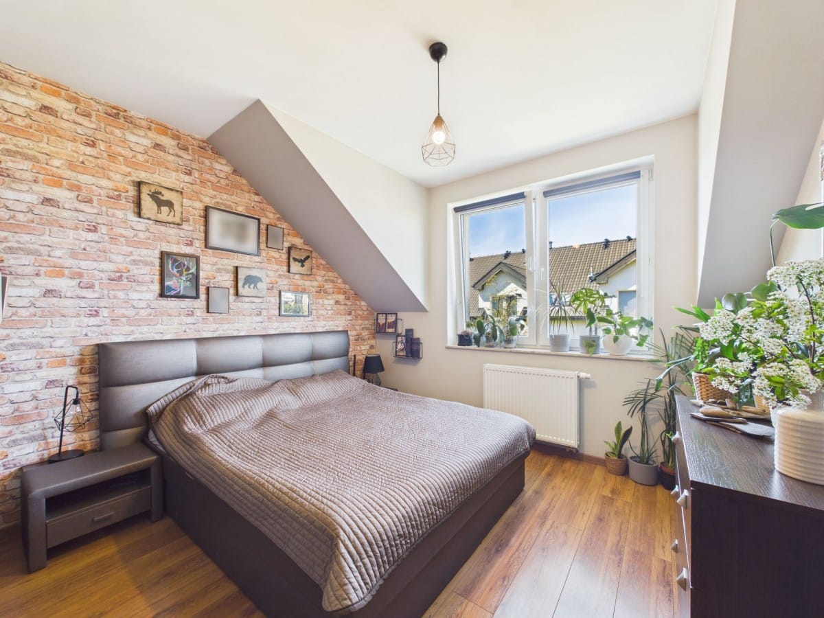 Mieszkanie 4 pokojowe na Sprzedaż