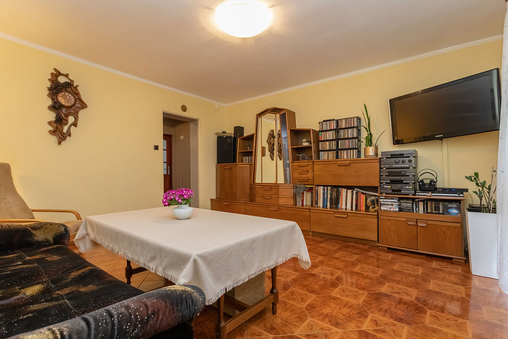 Mieszkanie 4 pokojowe na Sprzedaż