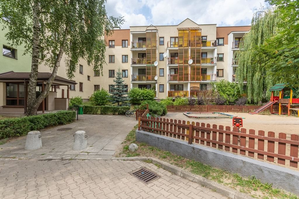 Mieszkanie 4 pokojowe na Sprzedaż