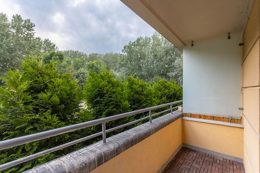 Mieszkanie 4 pokojowe na Sprzedaż