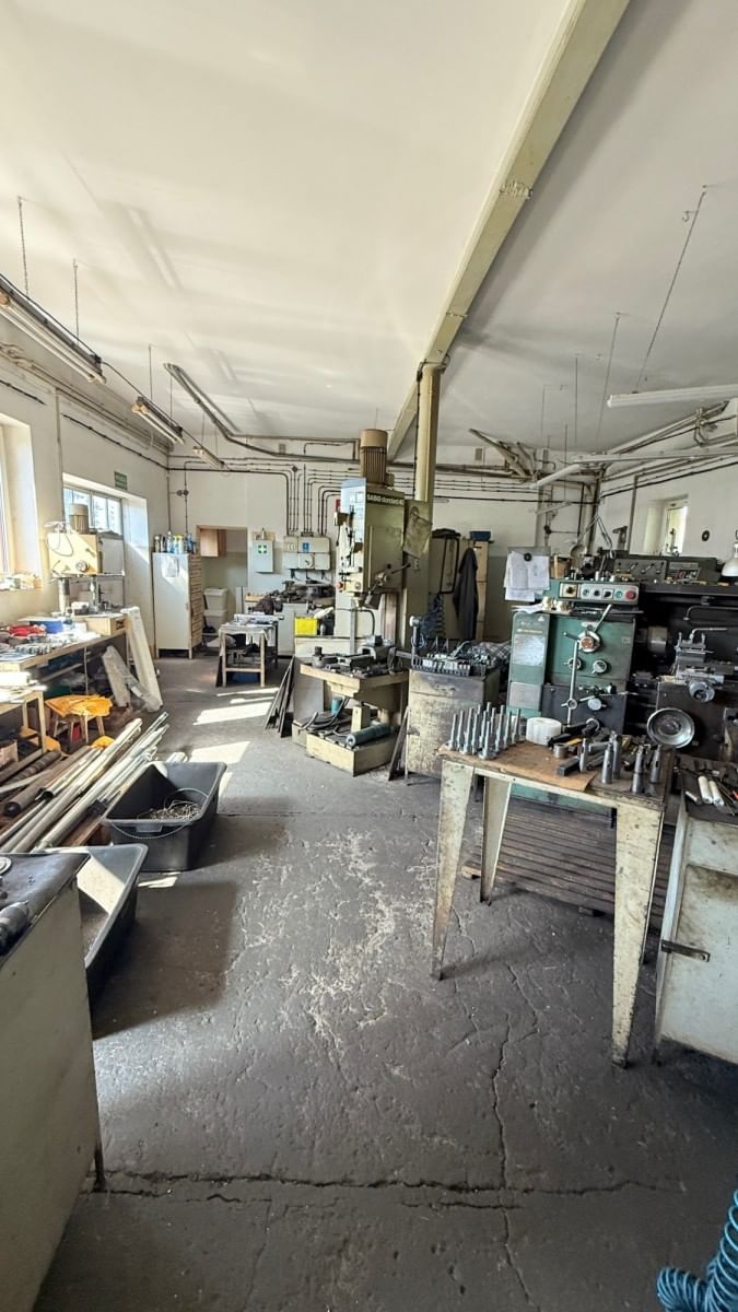 Lokal użytkowy  pokojowe na Sprzedaż