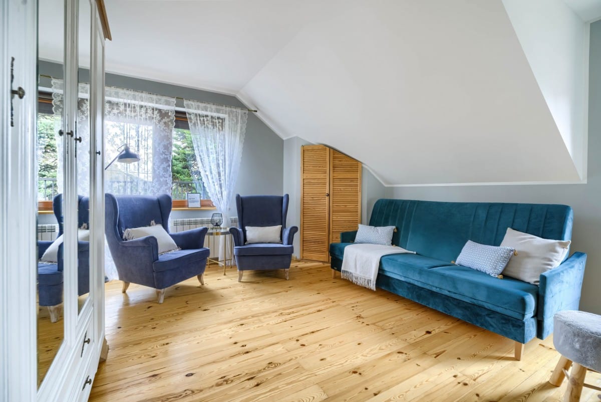 Dom 6 pokojowe na Sprzedaż