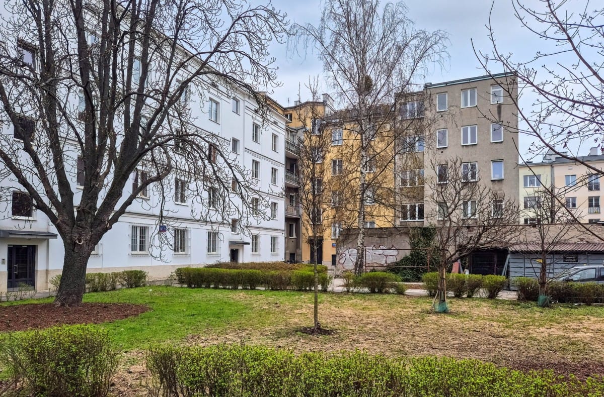 Mieszkanie 3 pokojowe na Sprzedaż