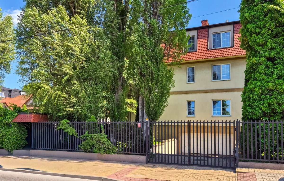 Mieszkanie 4 pokojowe na Sprzedaż