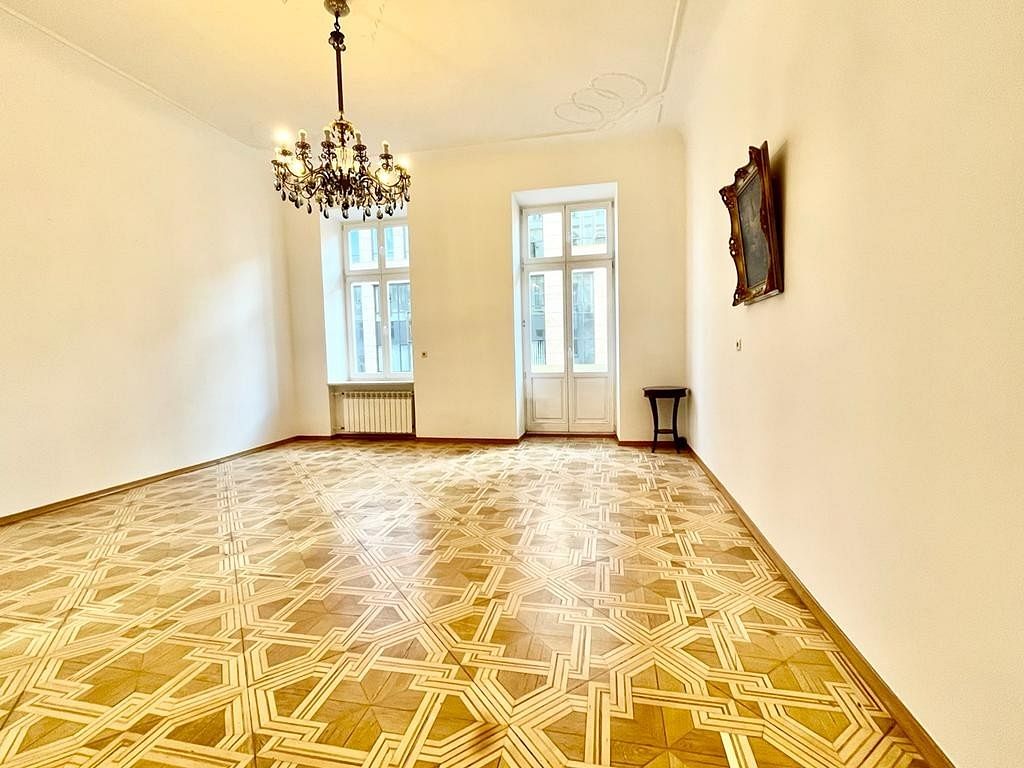 Mieszkanie 4 pokojowe na Wynajem