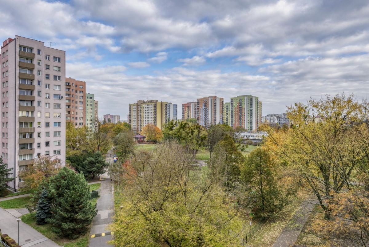 Mieszkanie 3 pokojowe na Sprzedaż