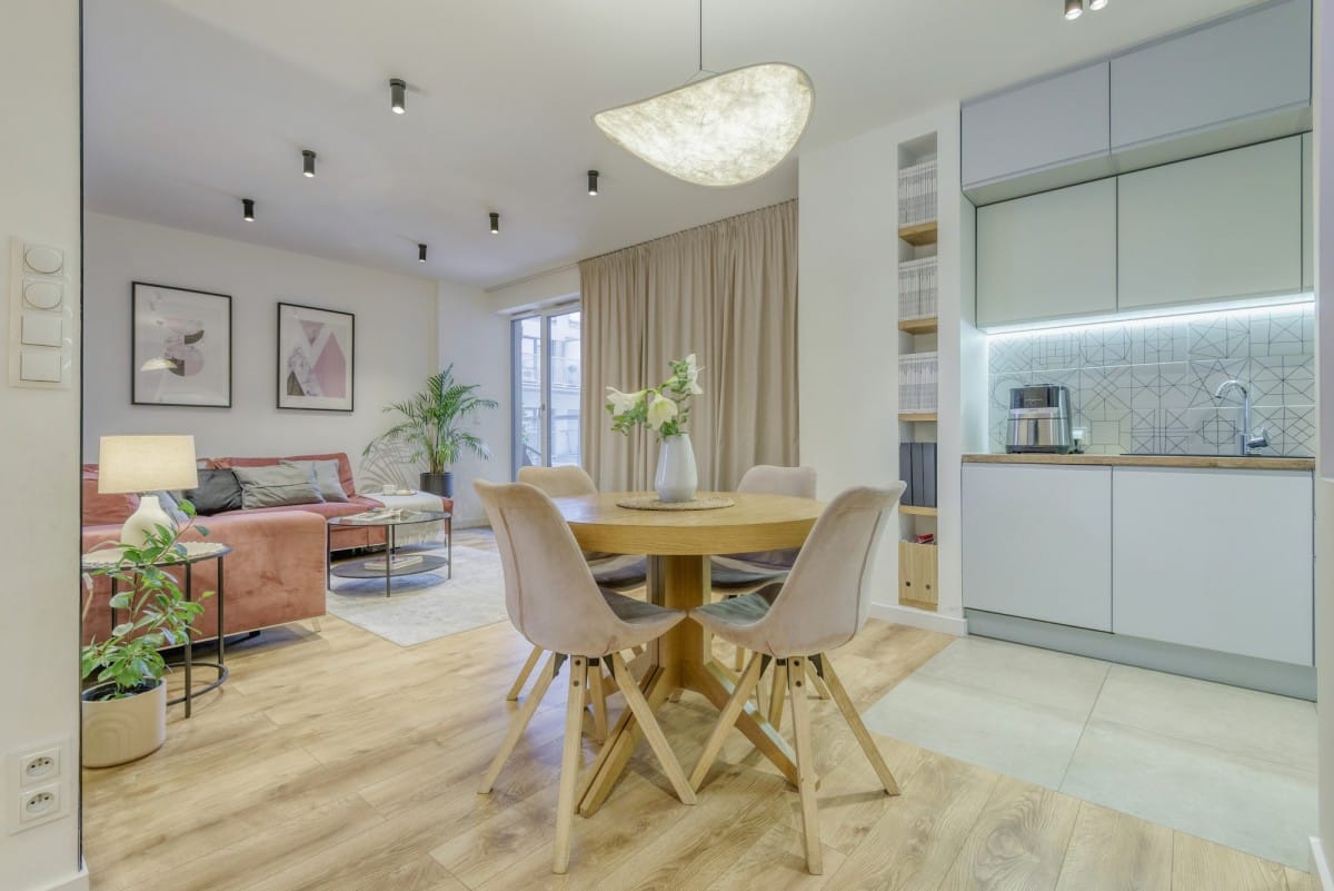 Mieszkanie 3 pokojowe na Sprzedaż