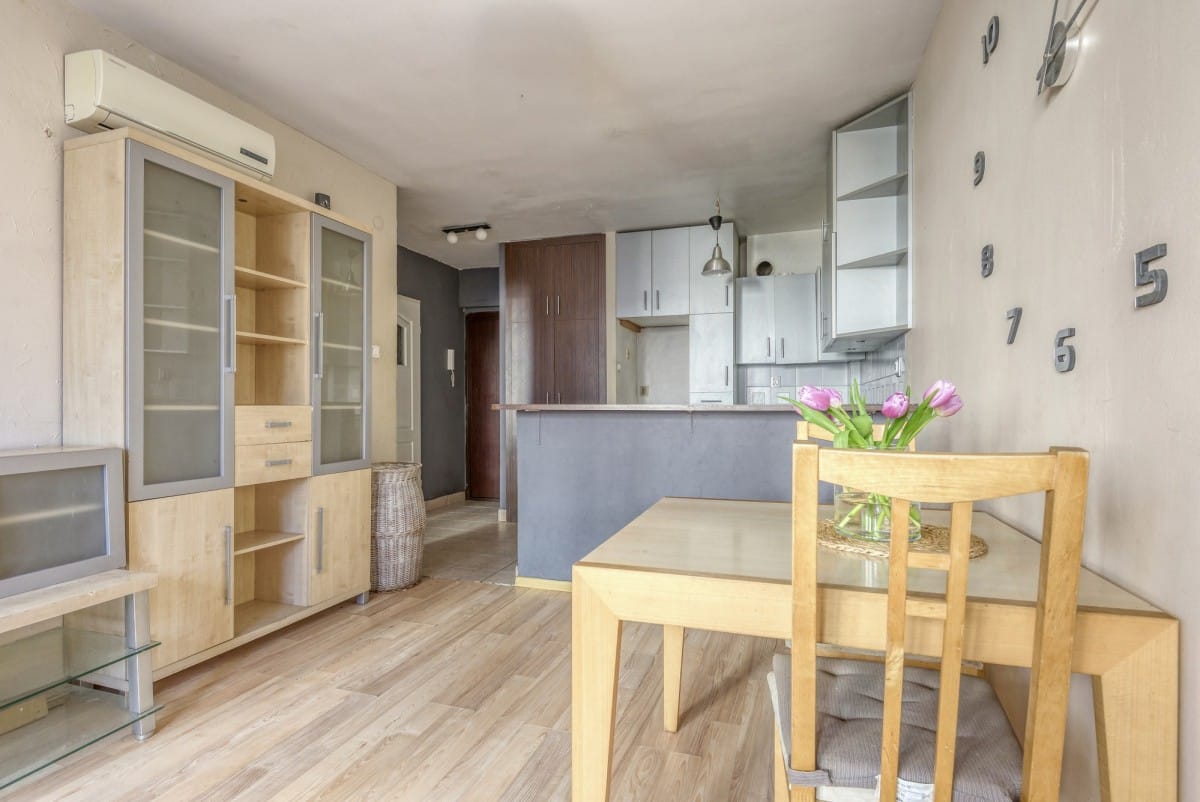 Mieszkanie 2 pokojowe na Sprzedaż