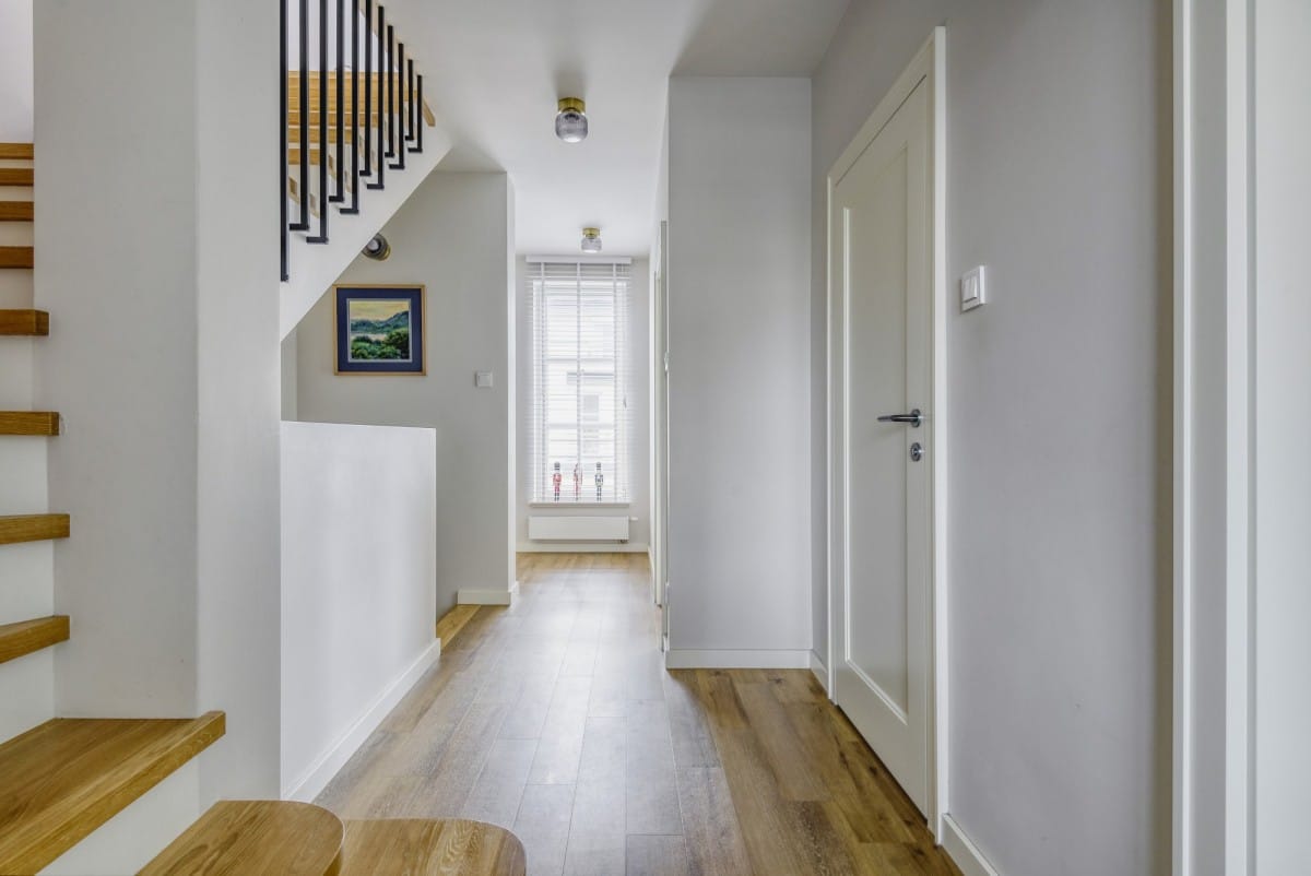 Dom 5 pokojowe na Sprzedaż