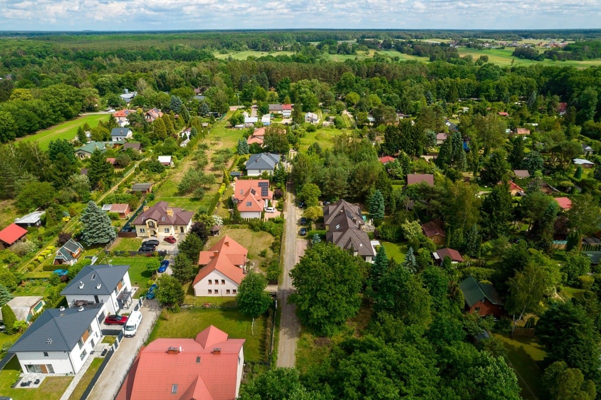 Działka  pokojowe na Sprzedaż