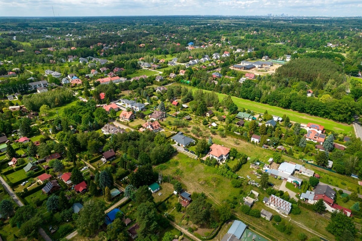 Działka  pokojowe na Sprzedaż