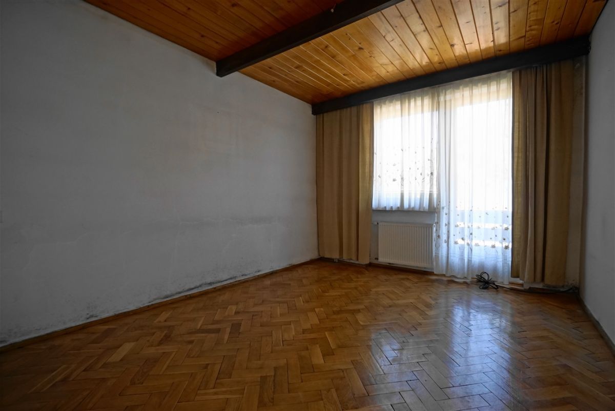 Dom 5 pokojowe na Sprzedaż