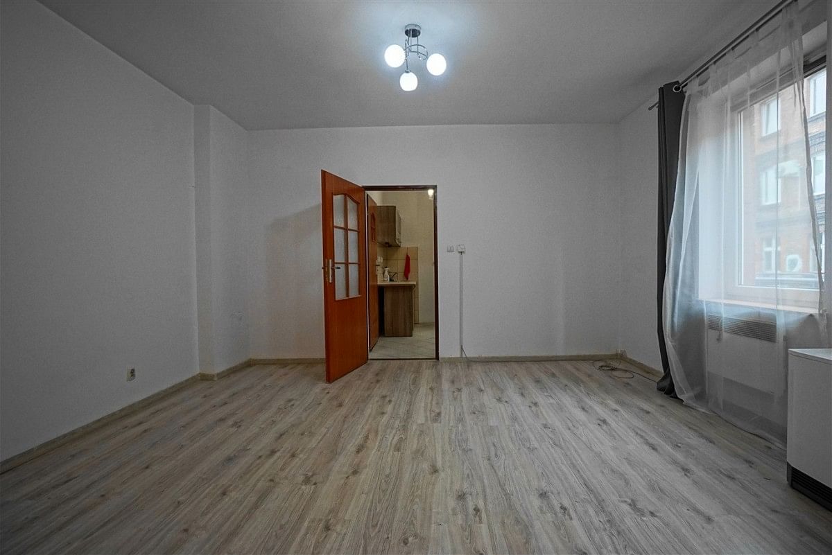 Mieszkanie 1 pokojowe na Sprzedaż