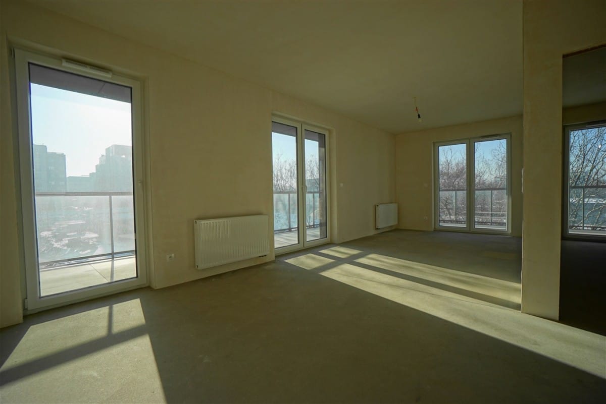 Mieszkanie 4 pokojowe na Sprzedaż