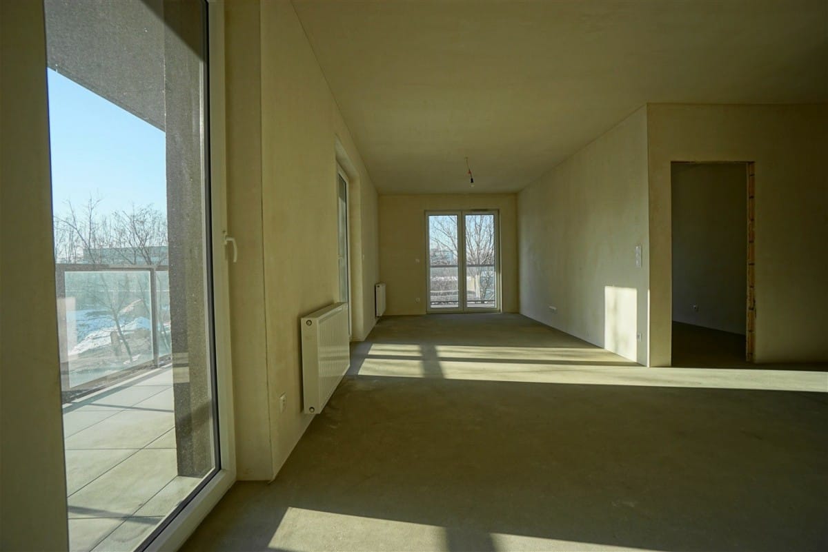 Mieszkanie 4 pokojowe na Sprzedaż