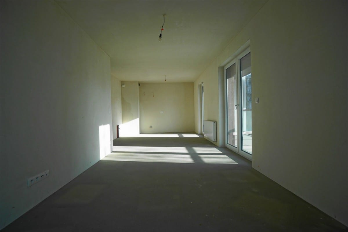 Mieszkanie 4 pokojowe na Sprzedaż