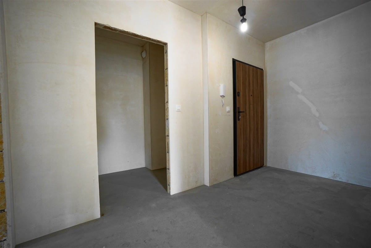 Mieszkanie 4 pokojowe na Sprzedaż