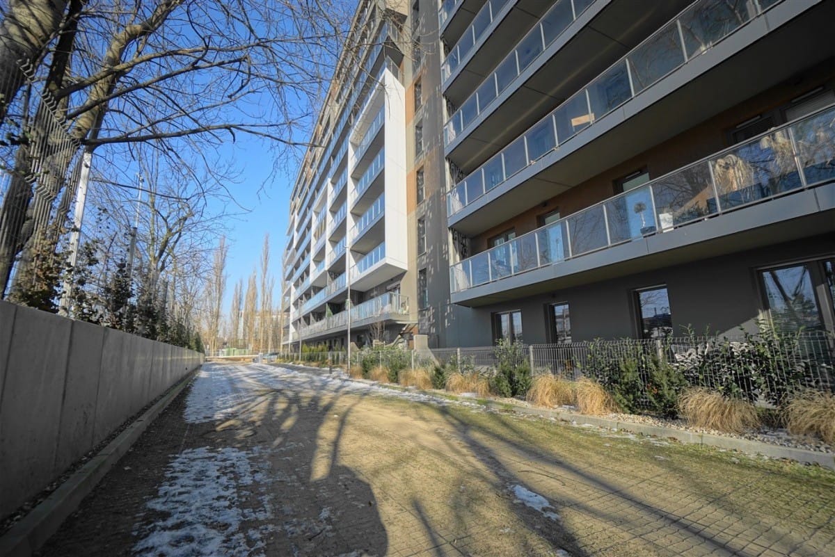 Mieszkanie 4 pokojowe na Sprzedaż