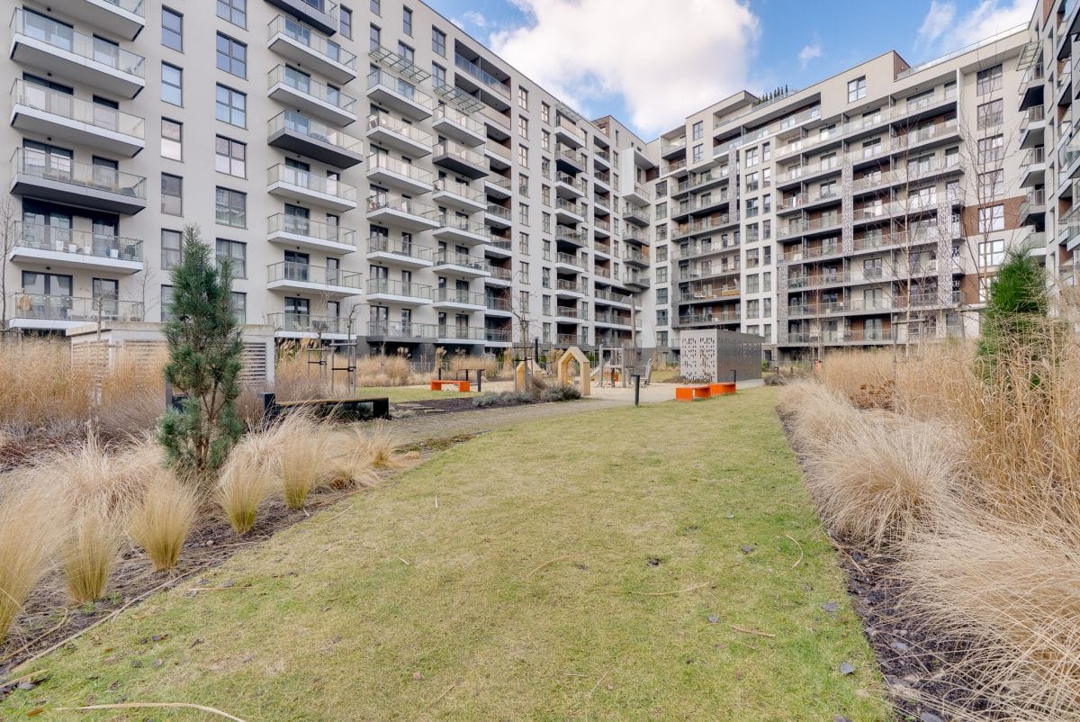 Mieszkanie 4 pokojowe na Sprzedaż