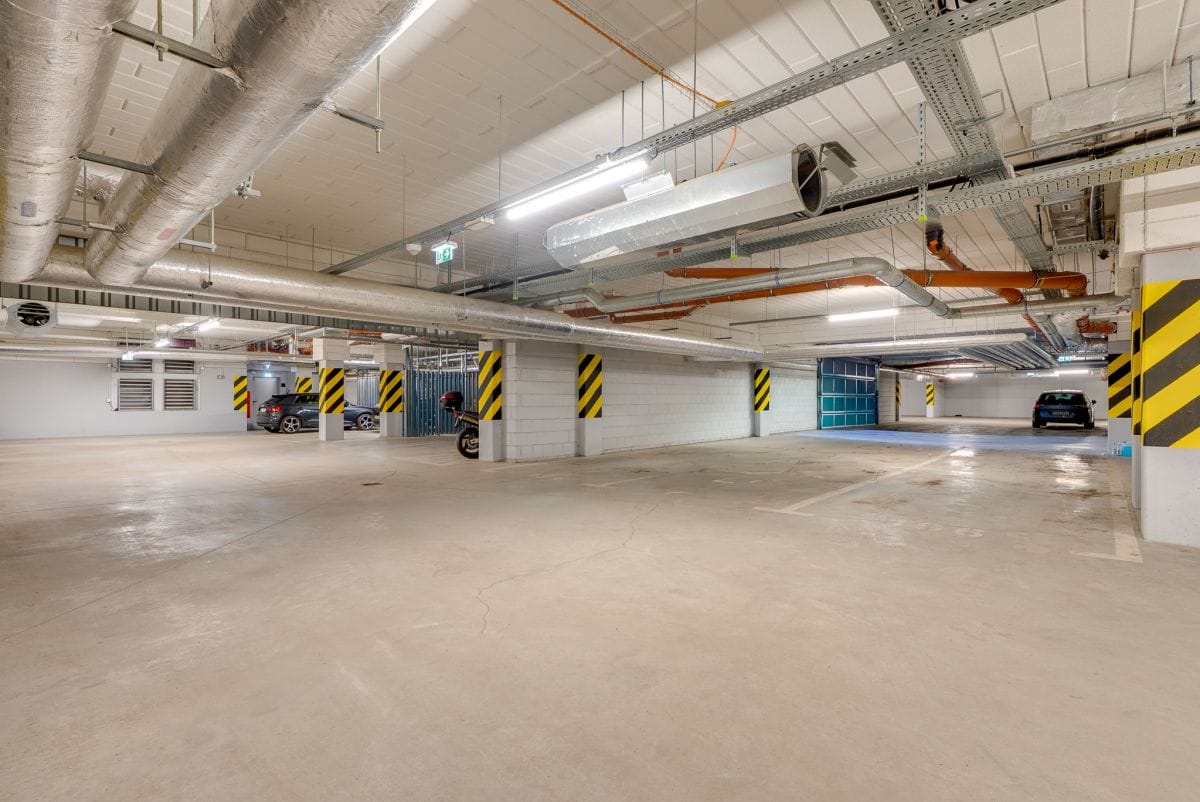 Mieszkanie 4 pokojowe na Sprzedaż