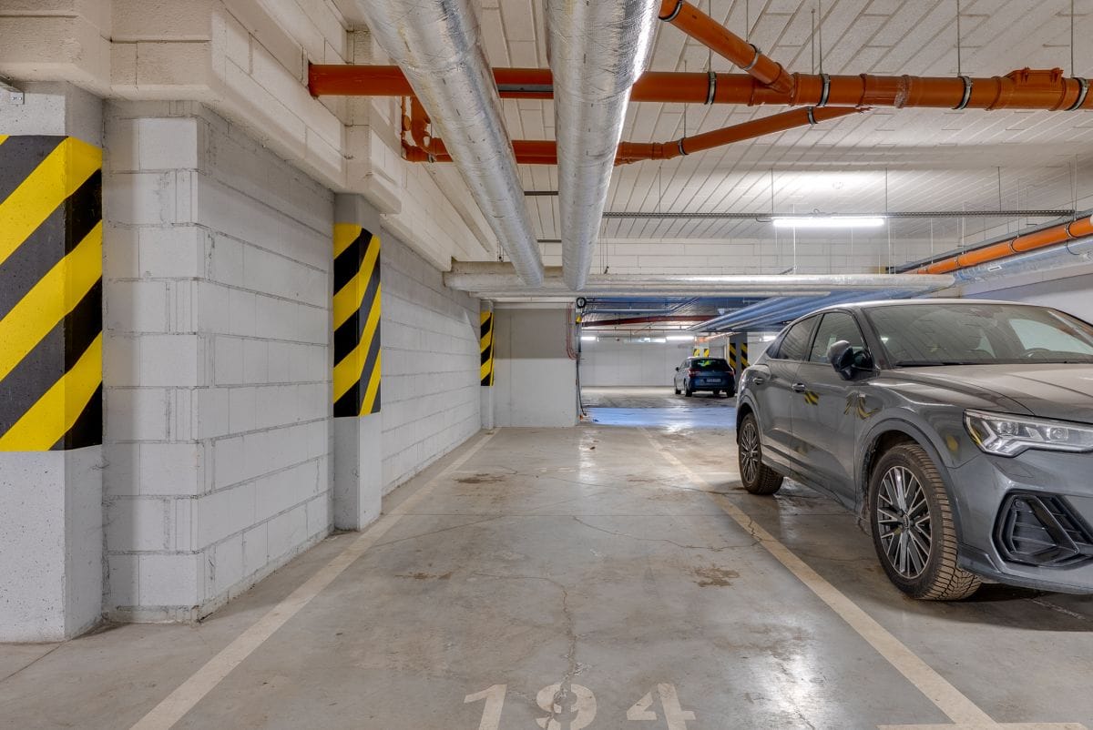 Mieszkanie 4 pokojowe na Sprzedaż