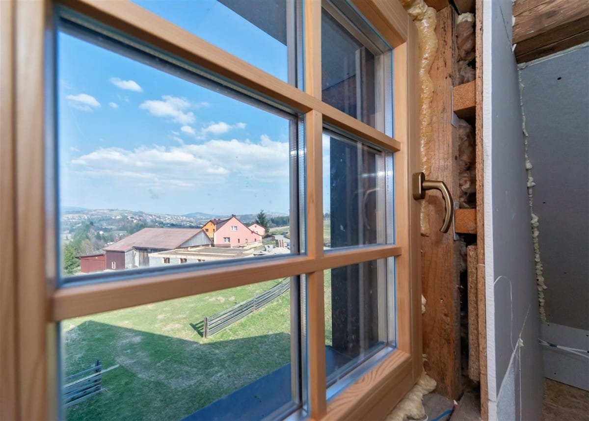 Dom 6 pokojowe na Sprzedaż