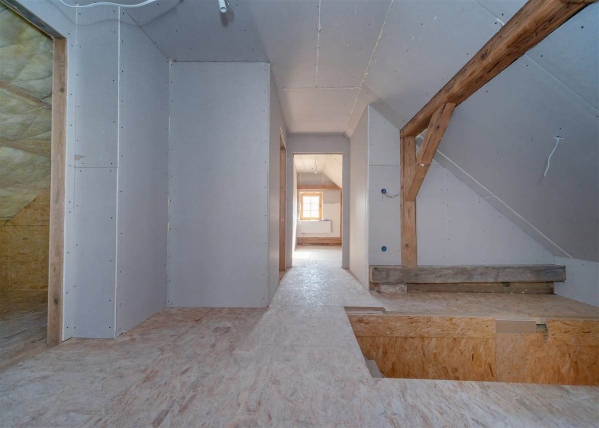 Dom 6 pokojowe na Sprzedaż