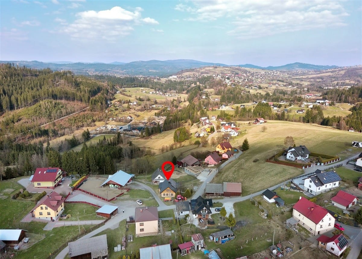 Dom 6 pokojowe na Sprzedaż