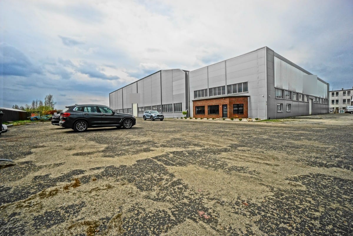 Lokal użytkowy  pokojowe na Sprzedaż