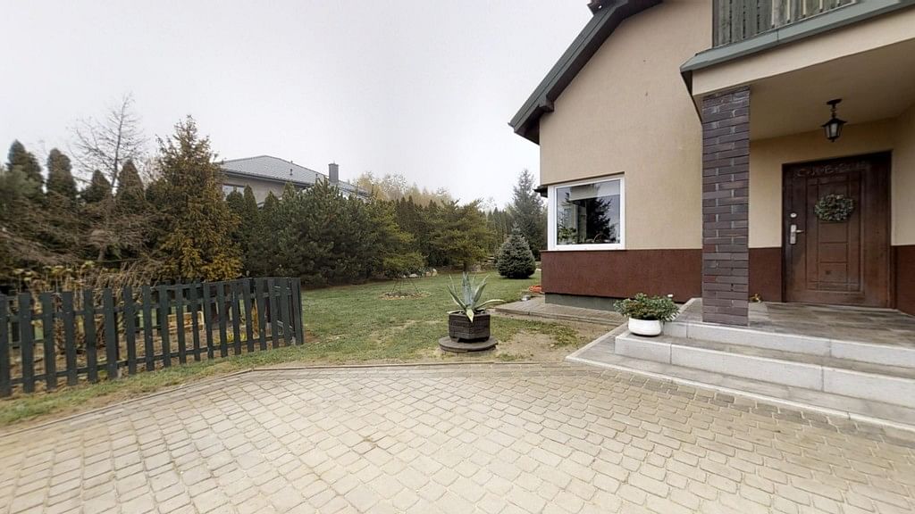 Dom 5 pokojowe na Sprzedaż