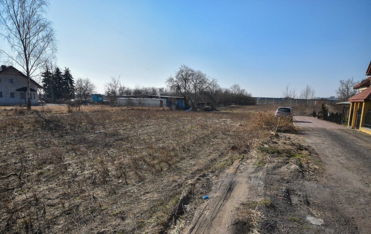 Działka  pokojowe na Sprzedaż